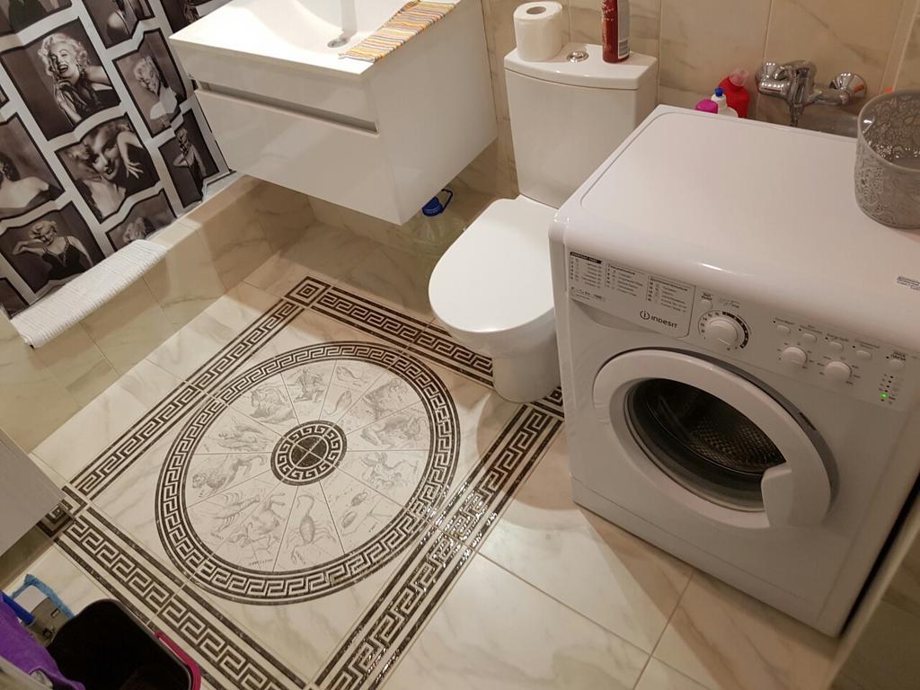 Comfort Apartment On Bogdanivska Street 7B كييف المظهر الخارجي الصورة
