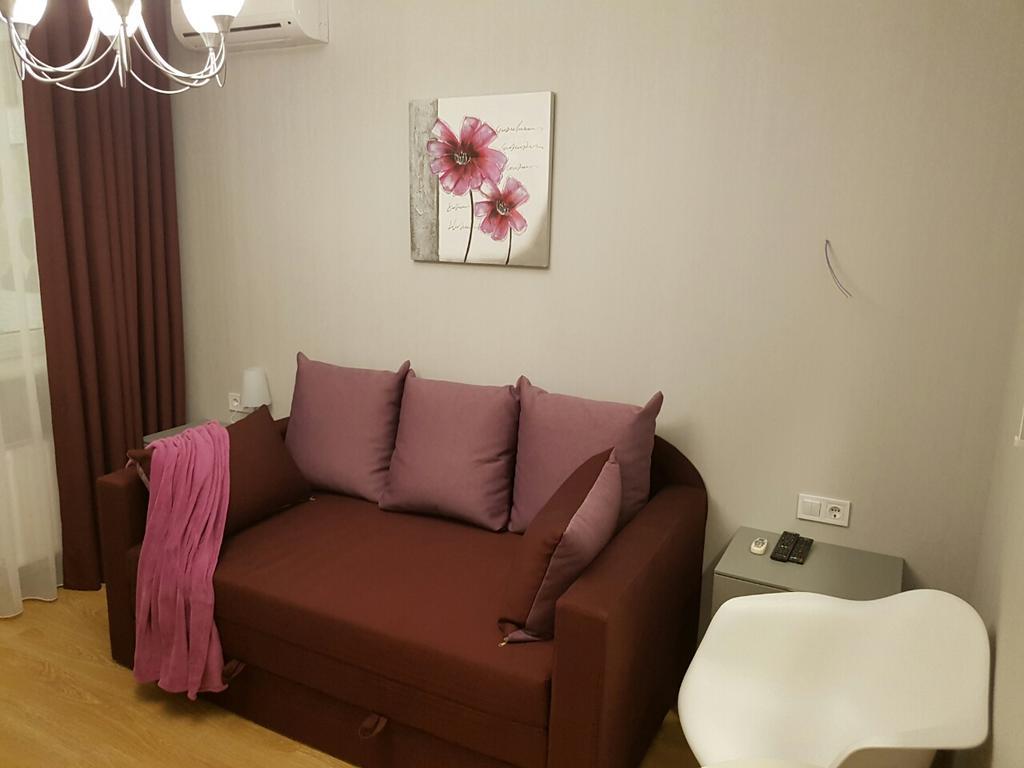 Comfort Apartment On Bogdanivska Street 7B كييف المظهر الخارجي الصورة
