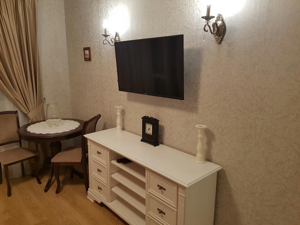 Comfort Apartment On Bogdanivska Street 7B كييف المظهر الخارجي الصورة