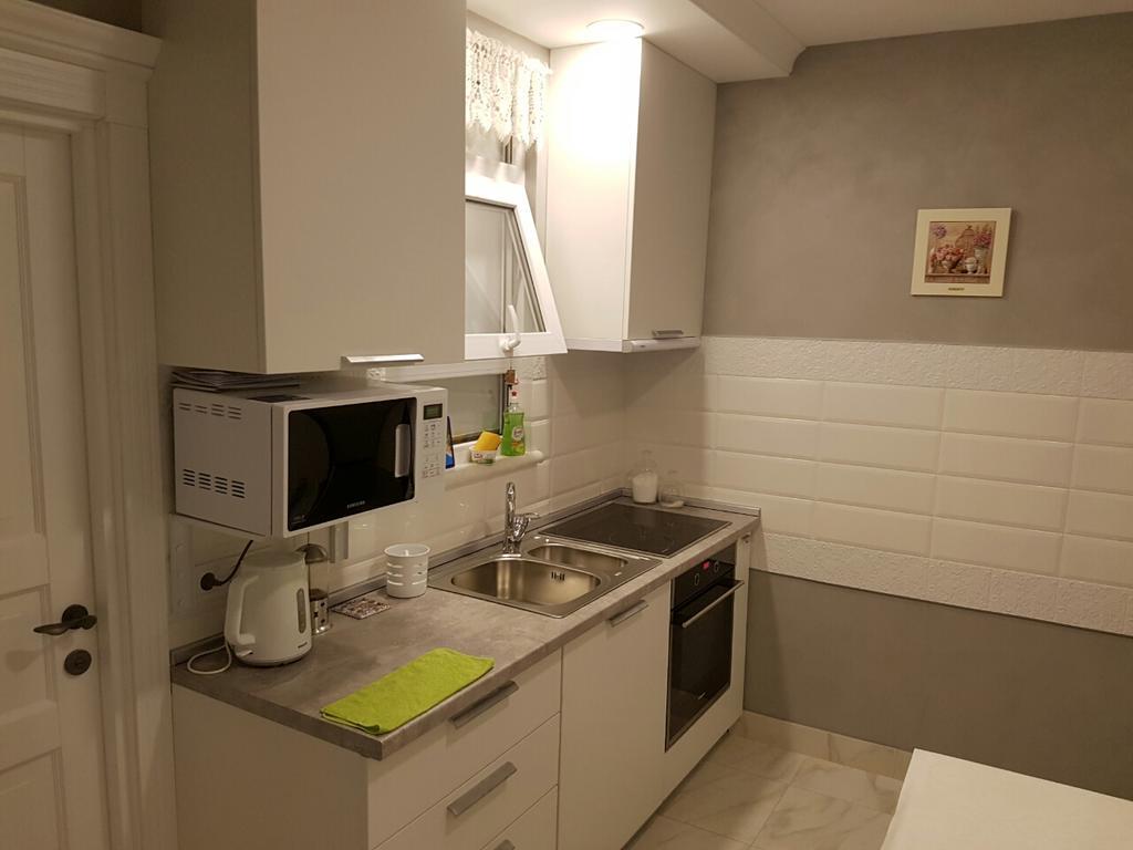 Comfort Apartment On Bogdanivska Street 7B كييف المظهر الخارجي الصورة