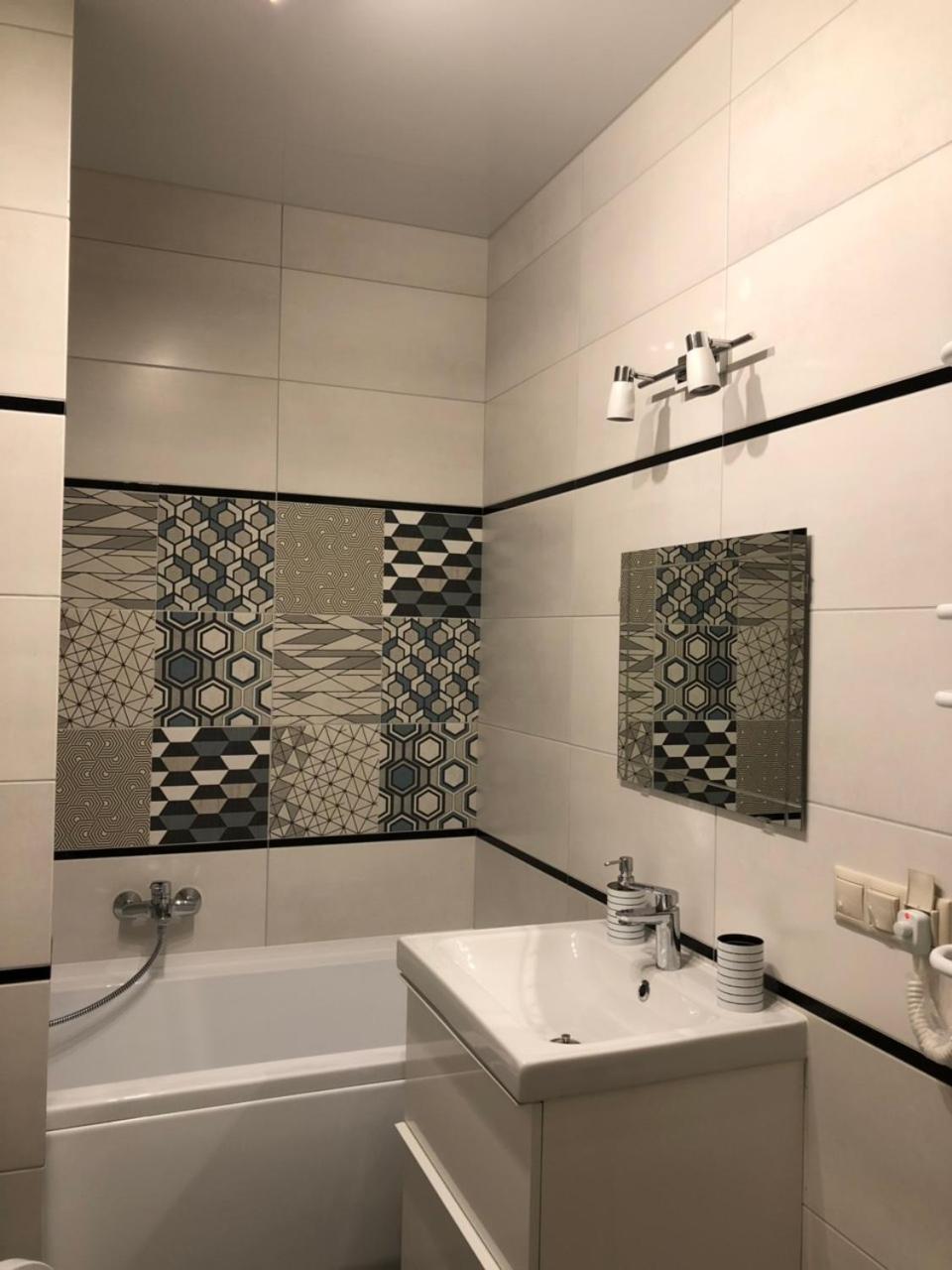 Comfort Apartment On Bogdanivska Street 7B كييف المظهر الخارجي الصورة
