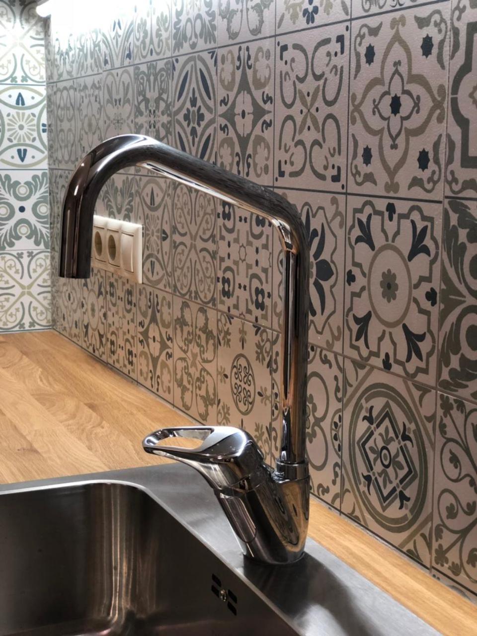 Comfort Apartment On Bogdanivska Street 7B كييف المظهر الخارجي الصورة