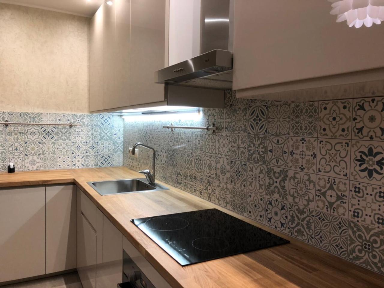 Comfort Apartment On Bogdanivska Street 7B كييف المظهر الخارجي الصورة