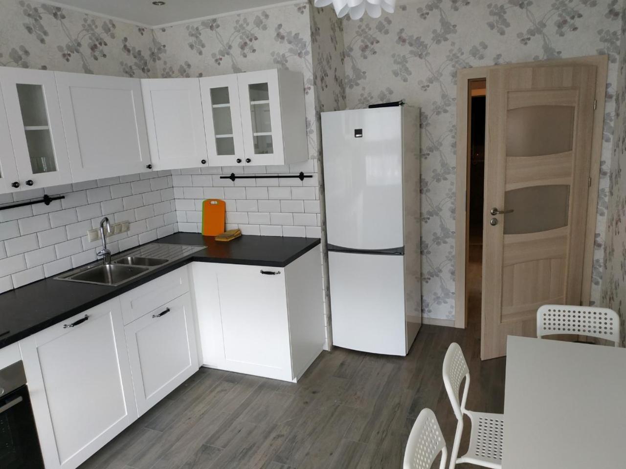 Comfort Apartment On Bogdanivska Street 7B كييف المظهر الخارجي الصورة